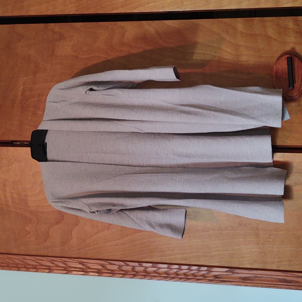 Merino Wool Talbot's cardigan